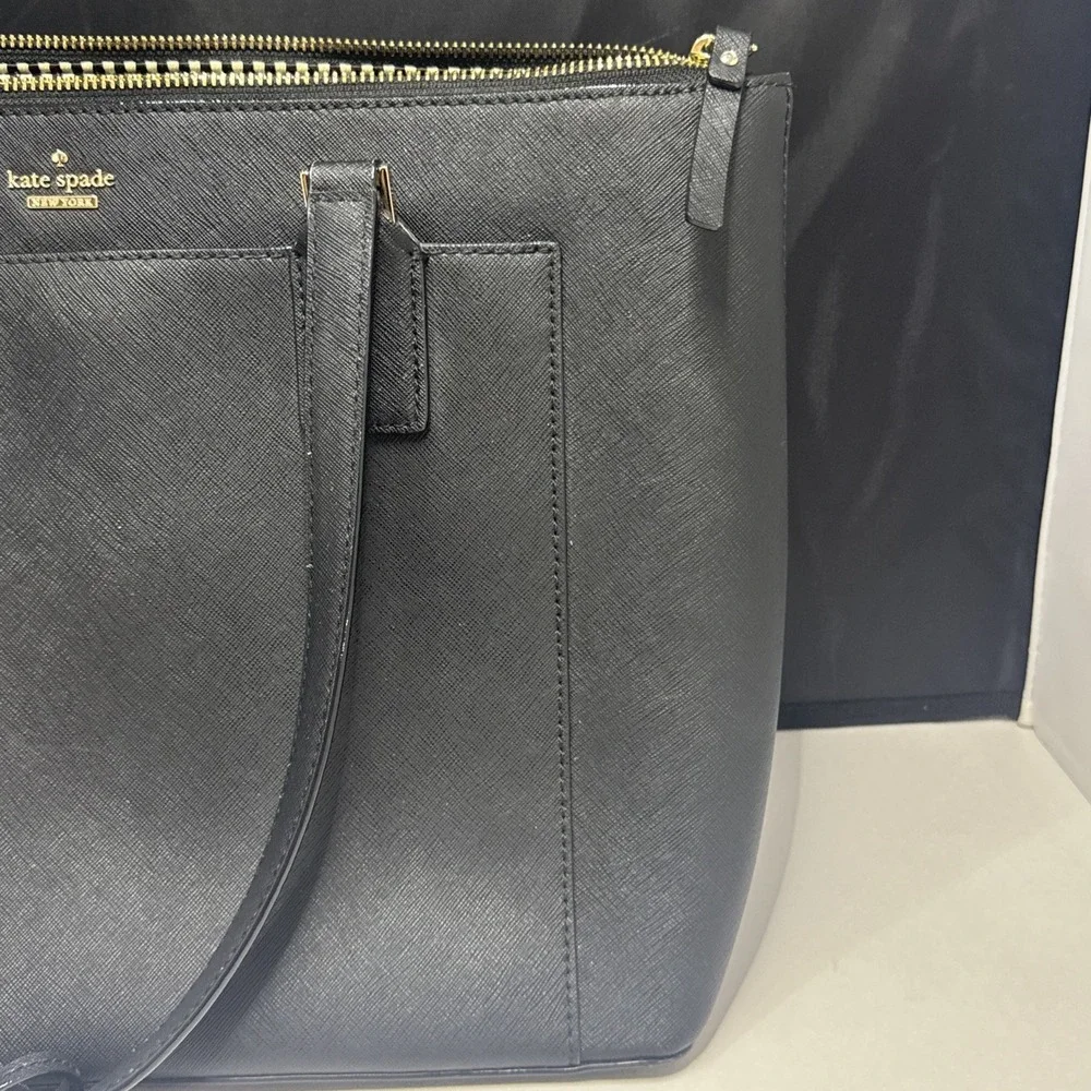 kate spade New York handbag black‎ (15x11x6 Inches)